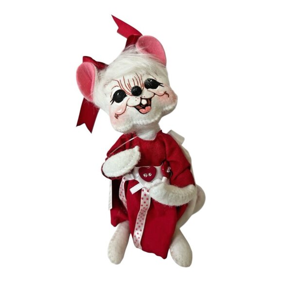 Annalee Dolls Valentine Girl Mouse 6" Poseable Plush Tags Handmade White Red - Picture 1 of 10